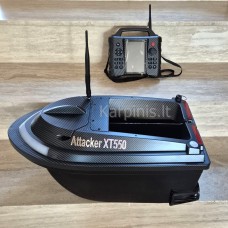 Attacker XT550 pašarų laivelis su Echolotu su 116 taškų GPS. 18000 baterija. Telpa 3.26 litro pašaro